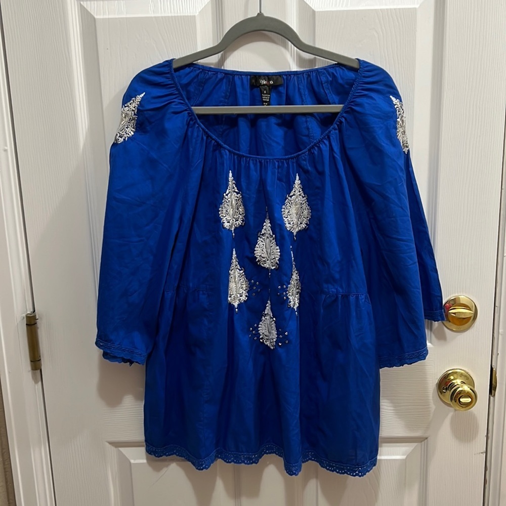 Style and Co. shirt, size small